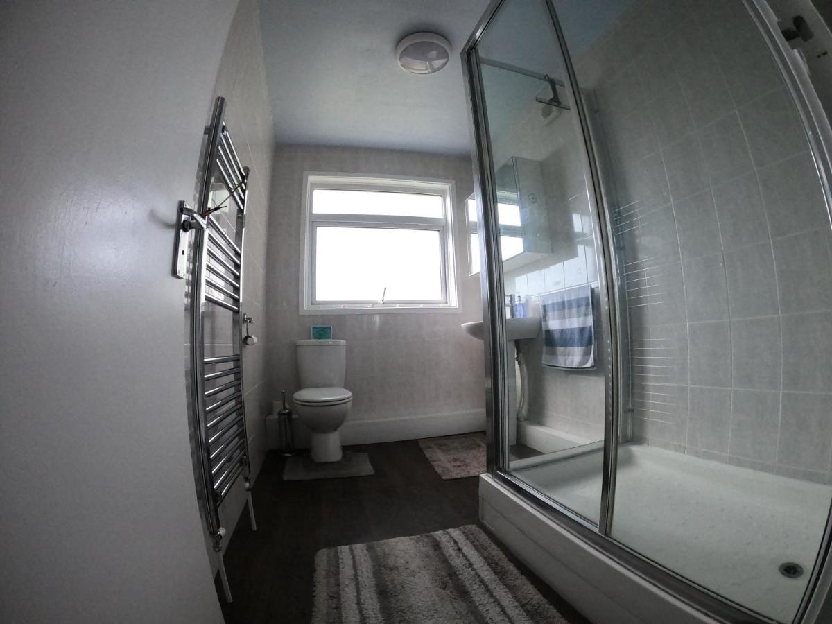 Hampton House Hotell Northampton Eksteriør bilde