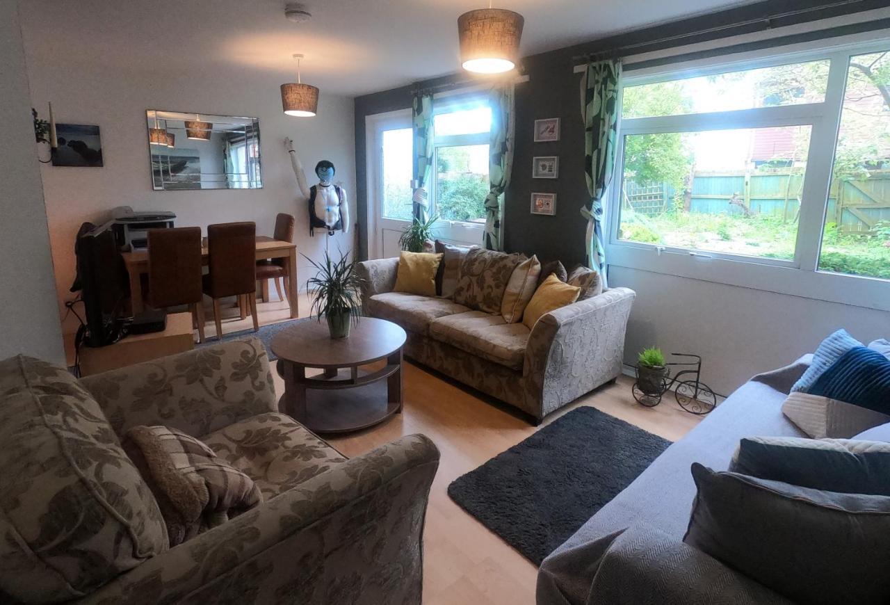 Hampton House Hotell Northampton Eksteriør bilde
