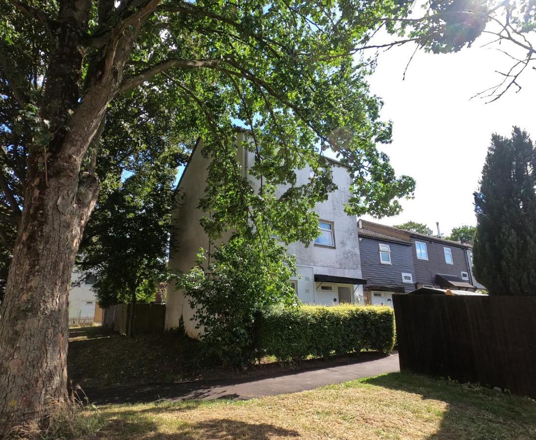 Hampton House Hotell Northampton Eksteriør bilde